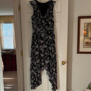 Banana Republic Women’s High/Low Floral Black and White Sleeveless Dress-Size 10